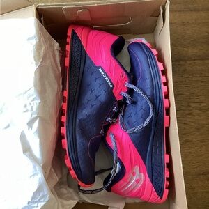 Brand new women New Balance trail shoes
